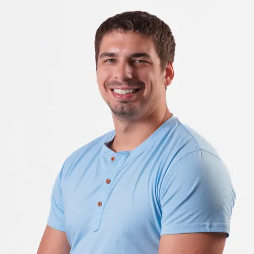 Photo of Logan Davis